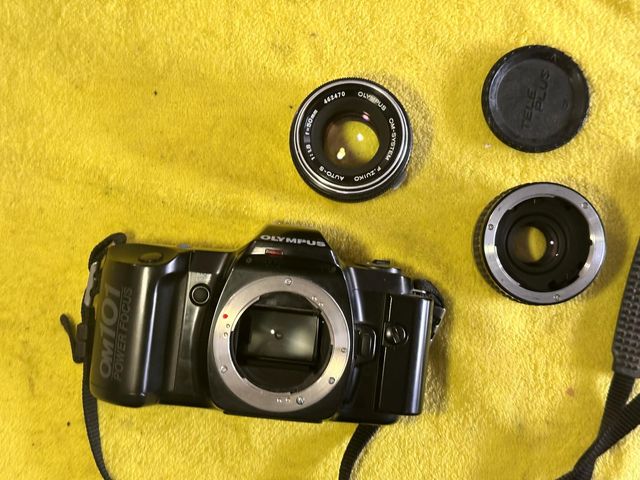 Olympus OM101 + Obiettivo Zuiko 50mm + Duplicatore