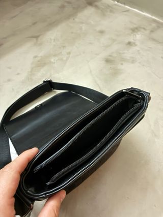 Bandolera Louis Vuitton negra