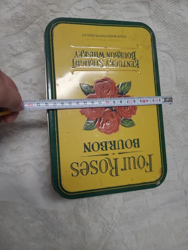 Caja vacía Carlos I Pedro Domecq,brandy Independen