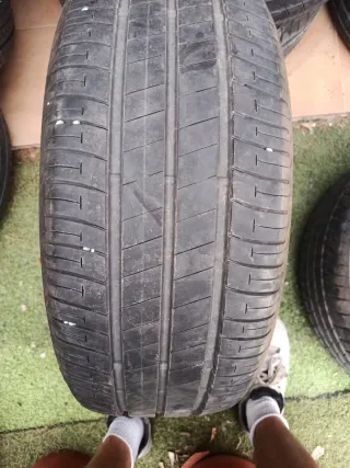 Neumático Bridgestone 205/55R16