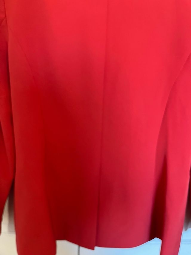 Americana Cortefiel Roja