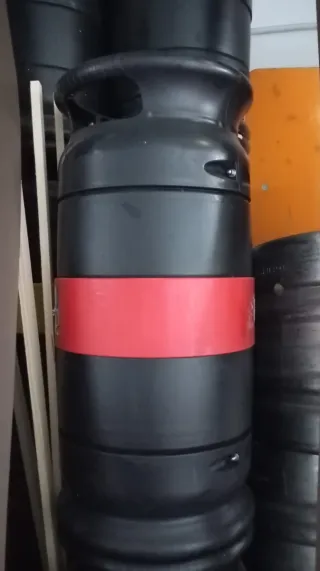 Barriles de  Cerveza Ecofass.