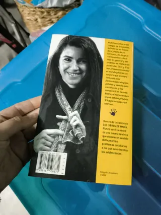 Nunca seré tu héroe (Los libros de…) (Spanish E...