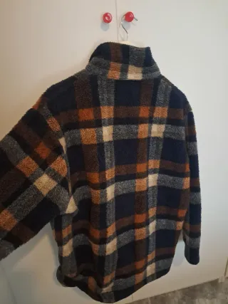 Chaqueta New Balance cuadros polar.