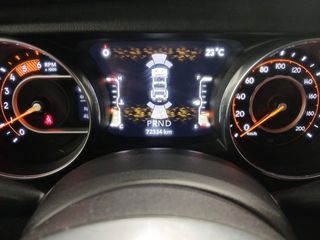 Jeep Wrangler  4p 2.2 CRD  8ATX E6D Sahara