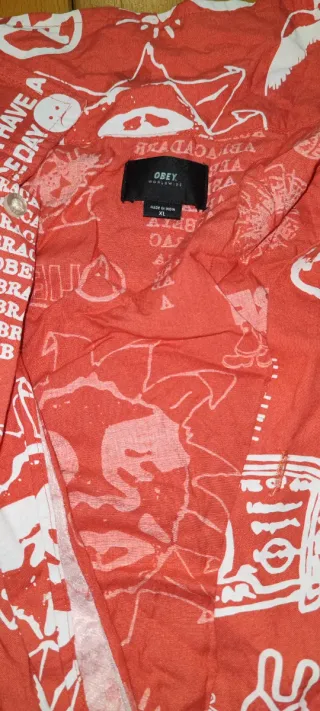 Camicia rossa a fantasia OBEY mai usata