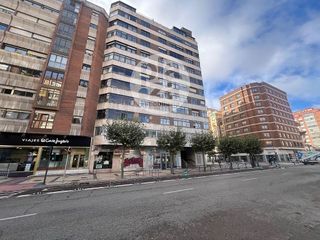 Oficina en venta en Plaza España - Villa Pilar - Reyes Católicos - Vadillos en Burgos
