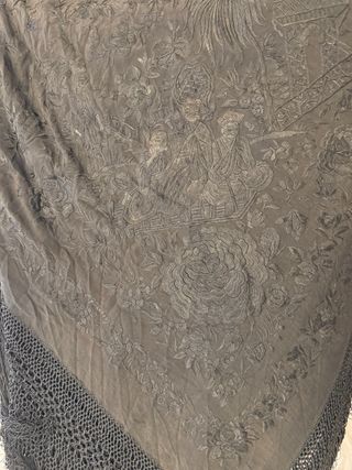 Mantón Isabelino Negro