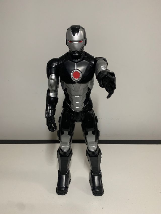 Figura Iron Man Negro 30 cm muñeco