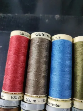 Lote 20 carretes hilo poliéster y algodón