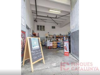 Local comercial en venta en Cassà de la Selva