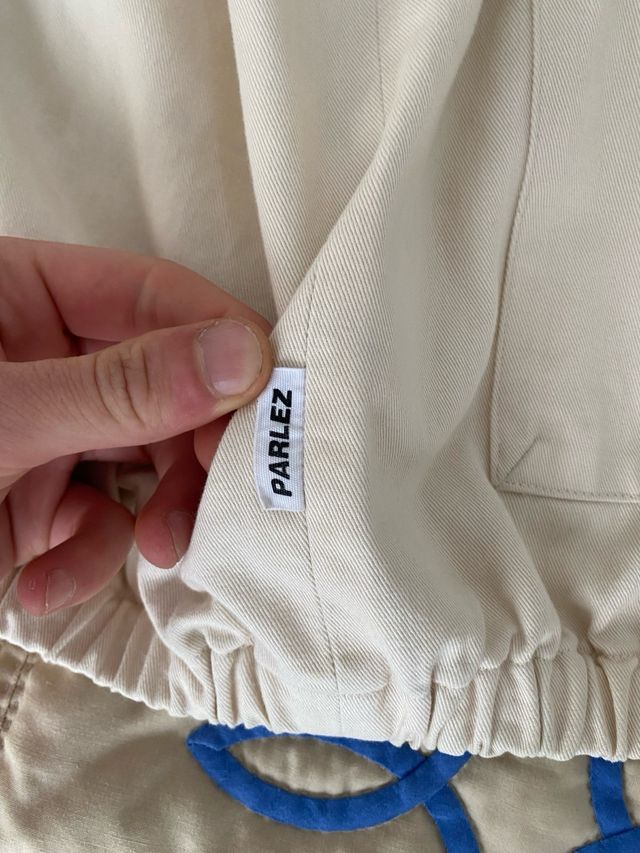 Chaqueta PARLEZ Beige y Negra