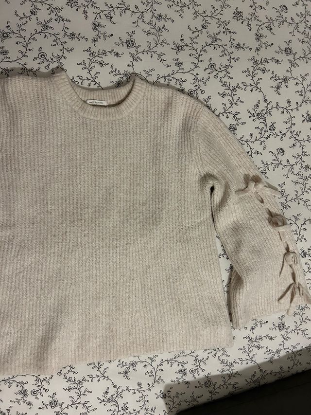 Jersey beige con lazos en manga