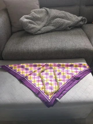 Foulard e collana multicolor