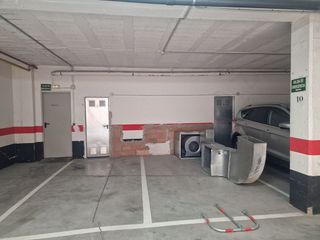 Garaje en venta en Portillejo - Valdegastea en Logroño