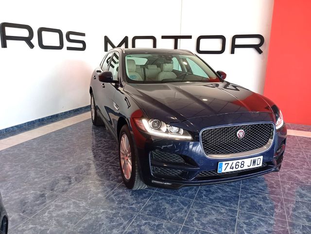Jaguar F-Pace 501 2.0D / 180CV Turbo 4x4 / 2017