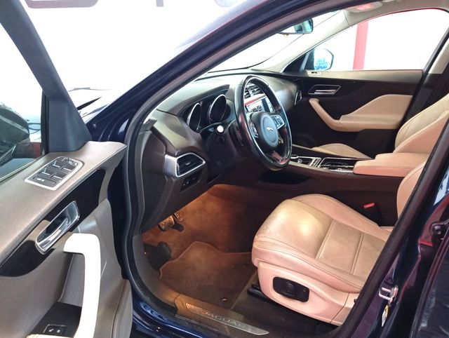 Jaguar F-Pace 501 2.0D / 180CV Turbo 4x4 / 2017