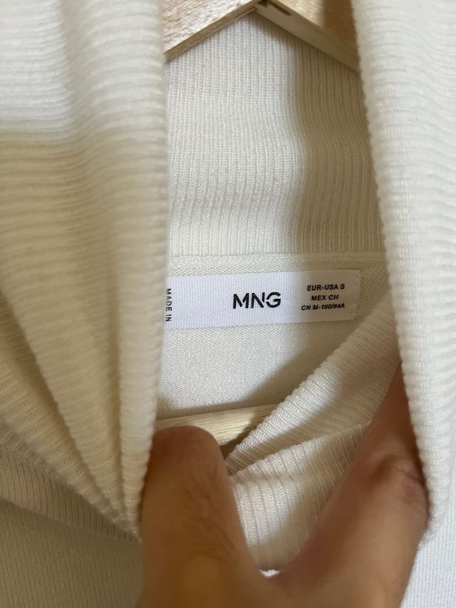 Jersey Mango cuello alto blanco