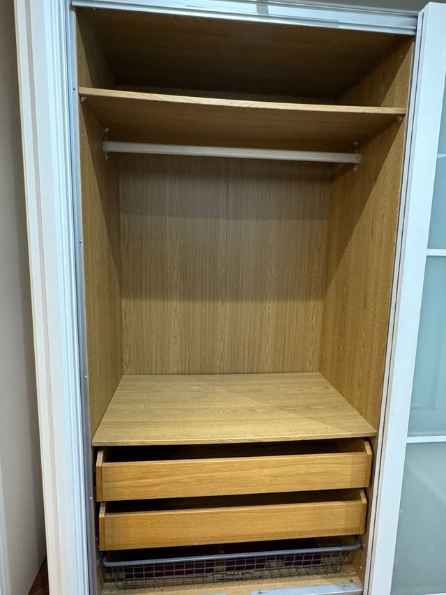 Armario puertas correderas Ikea