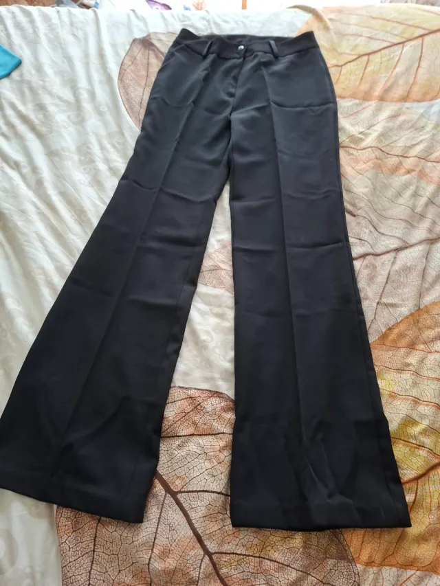 Pantalón de vestir negro nuevo