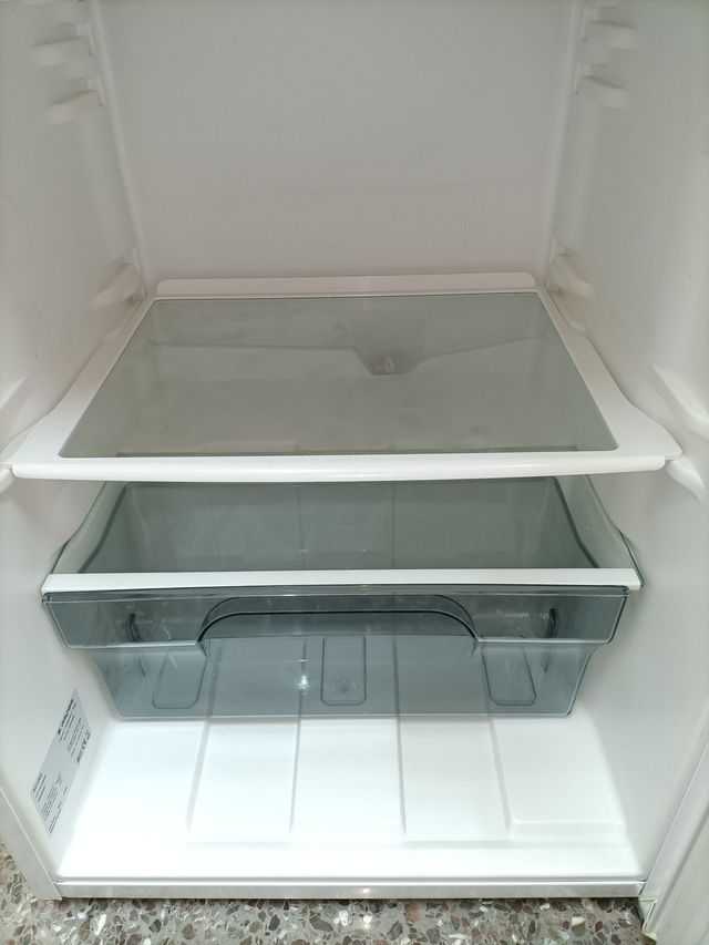 Nevera Congelador ASPES AD1202