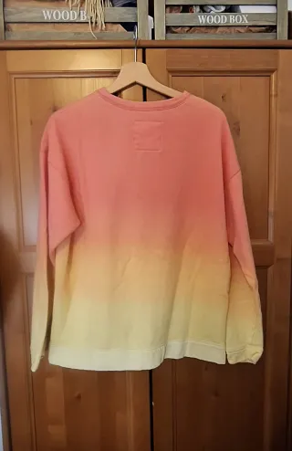 Sudadera Hollister degradado naranja y amarillo