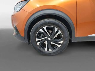 Peugeot 2008   Puretech 130 S&S BVM6 GT