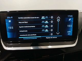 Peugeot 2008   Puretech 130 S&S BVM6 GT