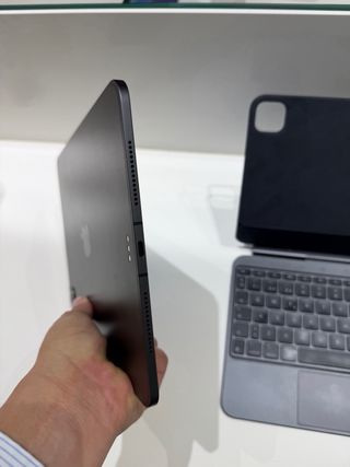 iPad Pro 11 M4 CELLULAR 1TB Vidrio Nanotexturizado