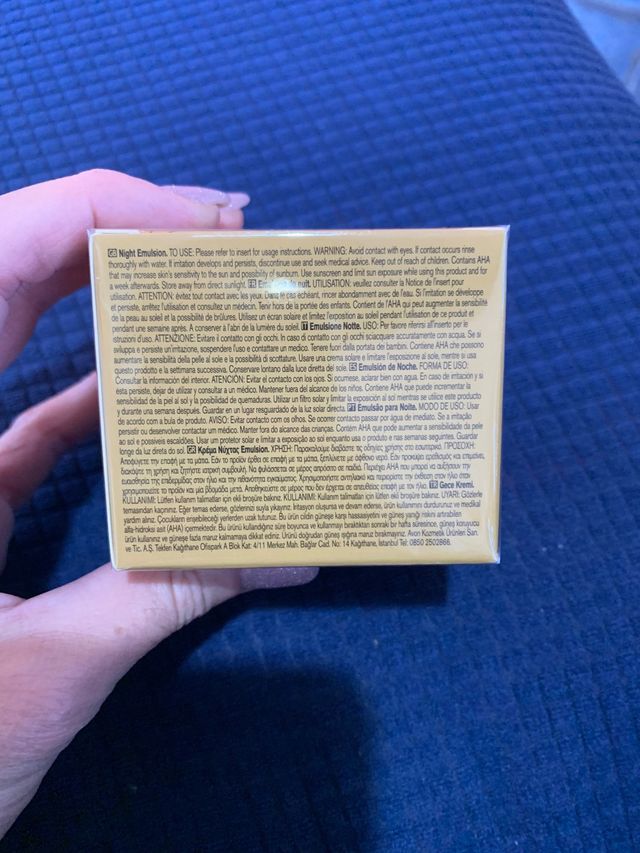 Anew Gold Emulsion Crema Viso Avon