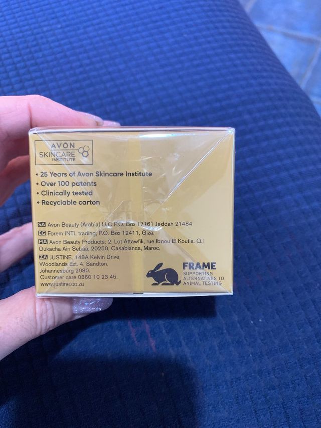 Anew Gold Emulsion Crema Viso Avon