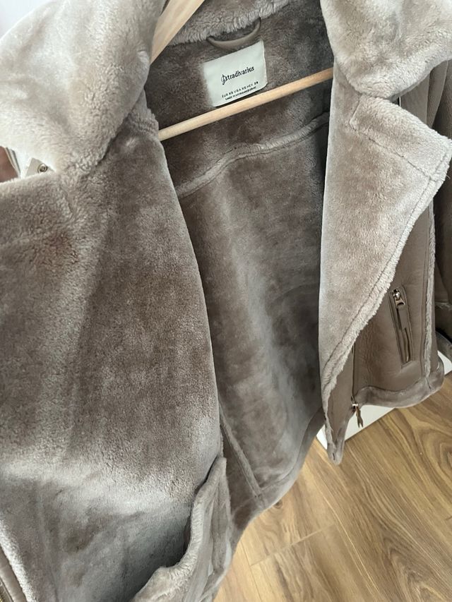 Chaqueta Stradivarius Beige Talla XS