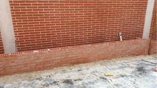 Ladrillo visto para construcción