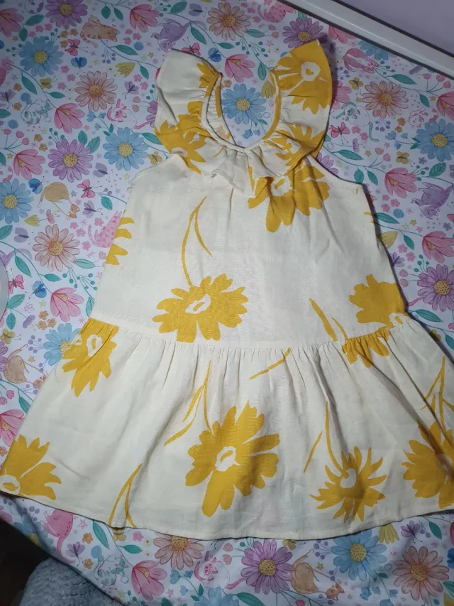 Vestido Zara niña flores amarillas