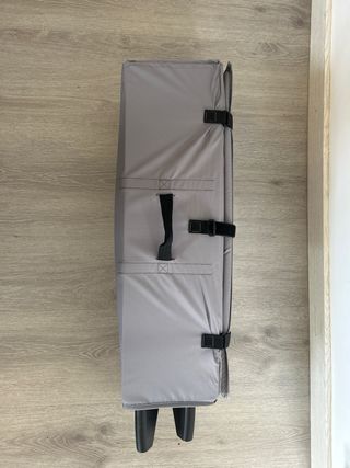 Cuna de viaje pack n play Graco + colchón
