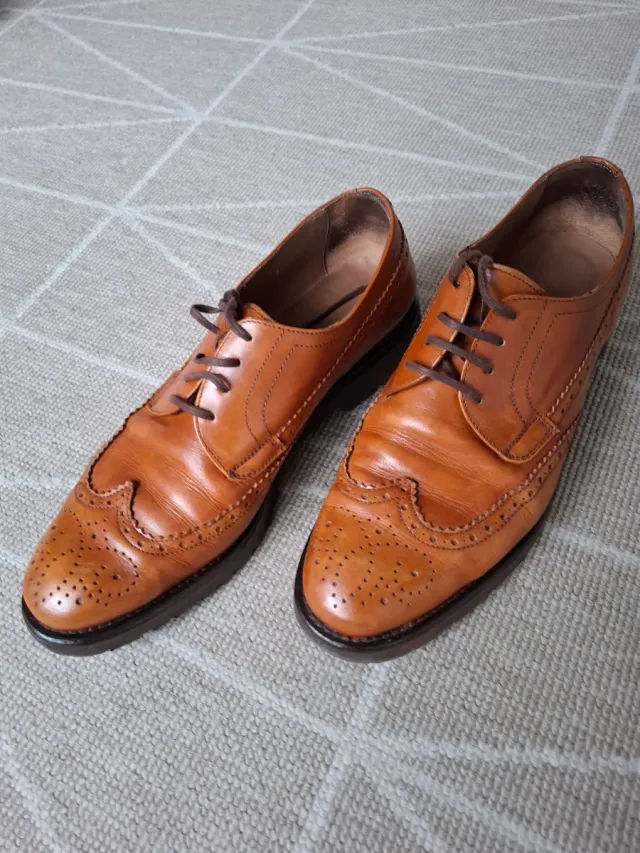 Zapatos de vestir marrones