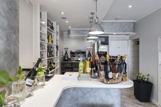 Bar en venta en Sant Just Desvern