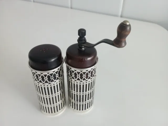 Juego Salero y Pimentero (molinillo) Madera/Metal