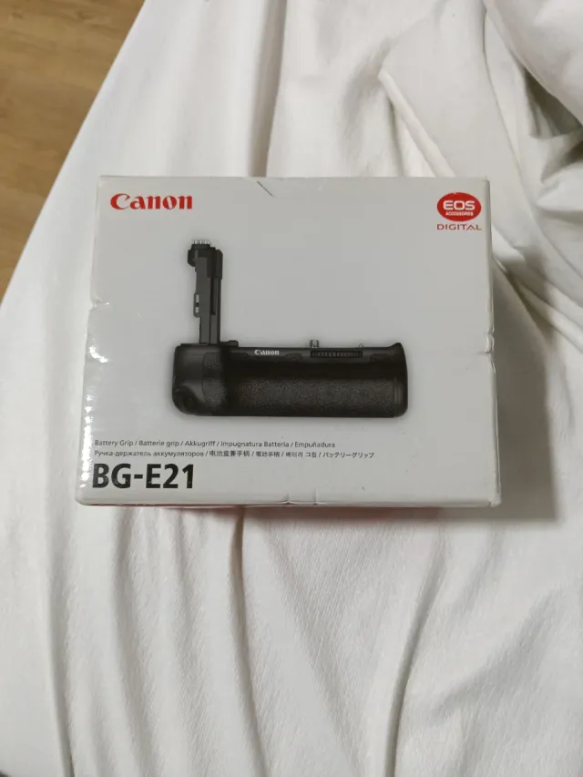 Canon BG-E21 Battery Grip