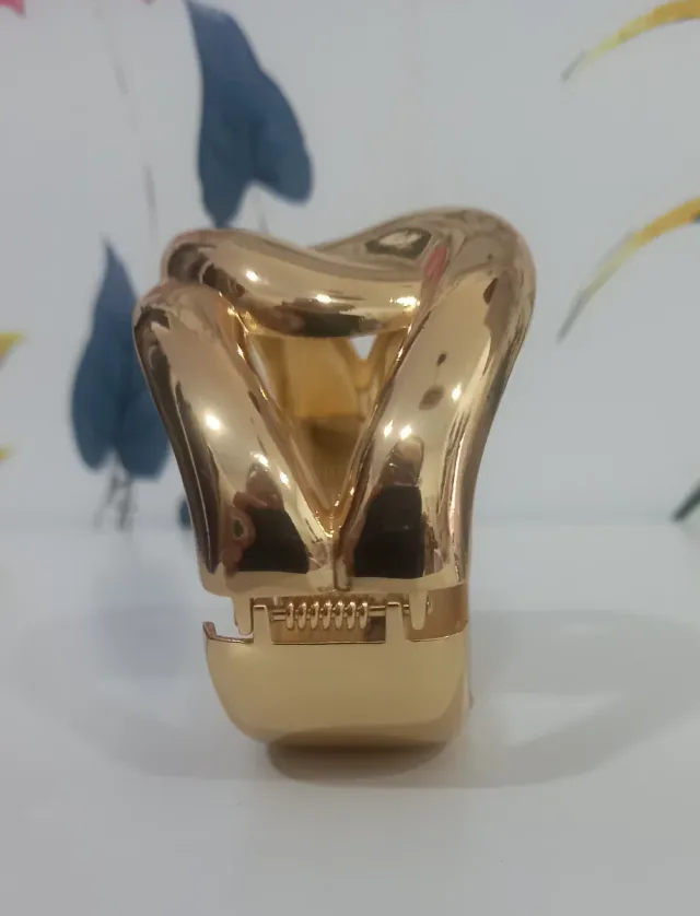 Pulsera acero dorada eslabones entrelazados