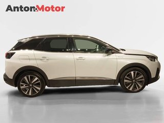 Peugeot 3008  300 e-EAT8 GT