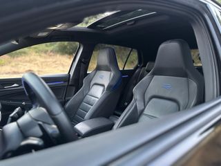 Volkswagen Golf 8r 320