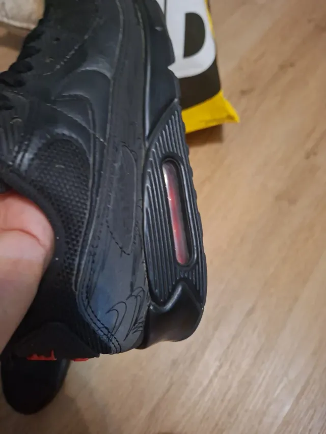 Sneakers Nike Air Max Nere e Rosse