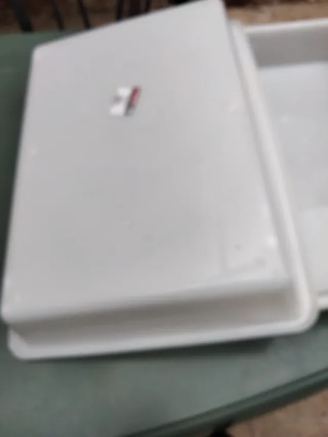 Bandejas altas blancas