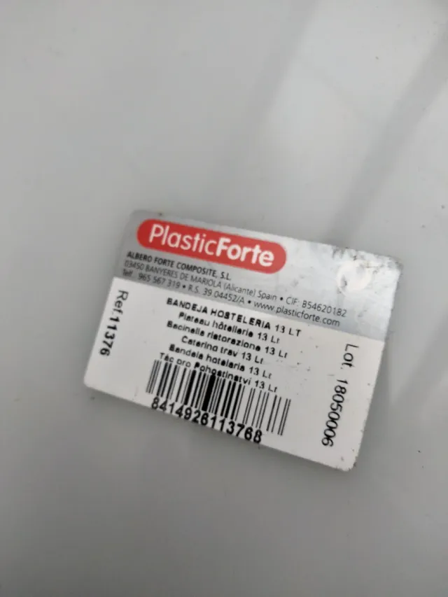 Bandejas altas blancas