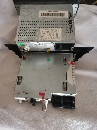 2 Radios Coche Audi y Renault