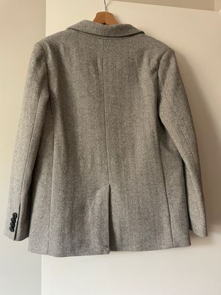 Chaqueta Zara Gris Espiga. Lana gruesa