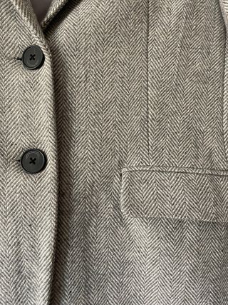 Chaqueta Zara Gris Espiga. Lana gruesa