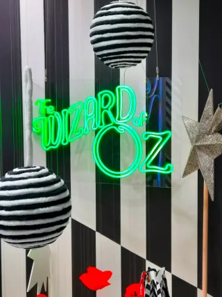 Rótulo de neón The Wizard of Oz