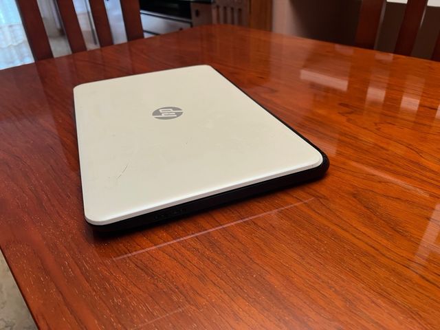 Portatile HP i7 8GB RAM